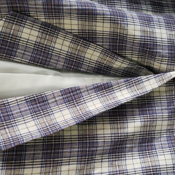 SAG HARBOR PLAID BOYFRIEND BLAZER. - Picture 10 of 10